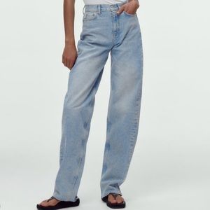 Zara tapered balloon jeans size 6 NWOT